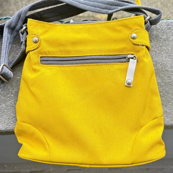 REI Fabric Crossbody Bag - Picture 5 of 11